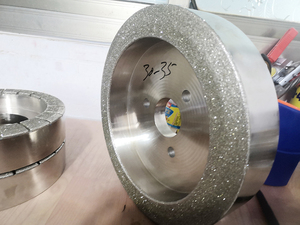 Electroplated diamond grinding discs are used to grind brakes